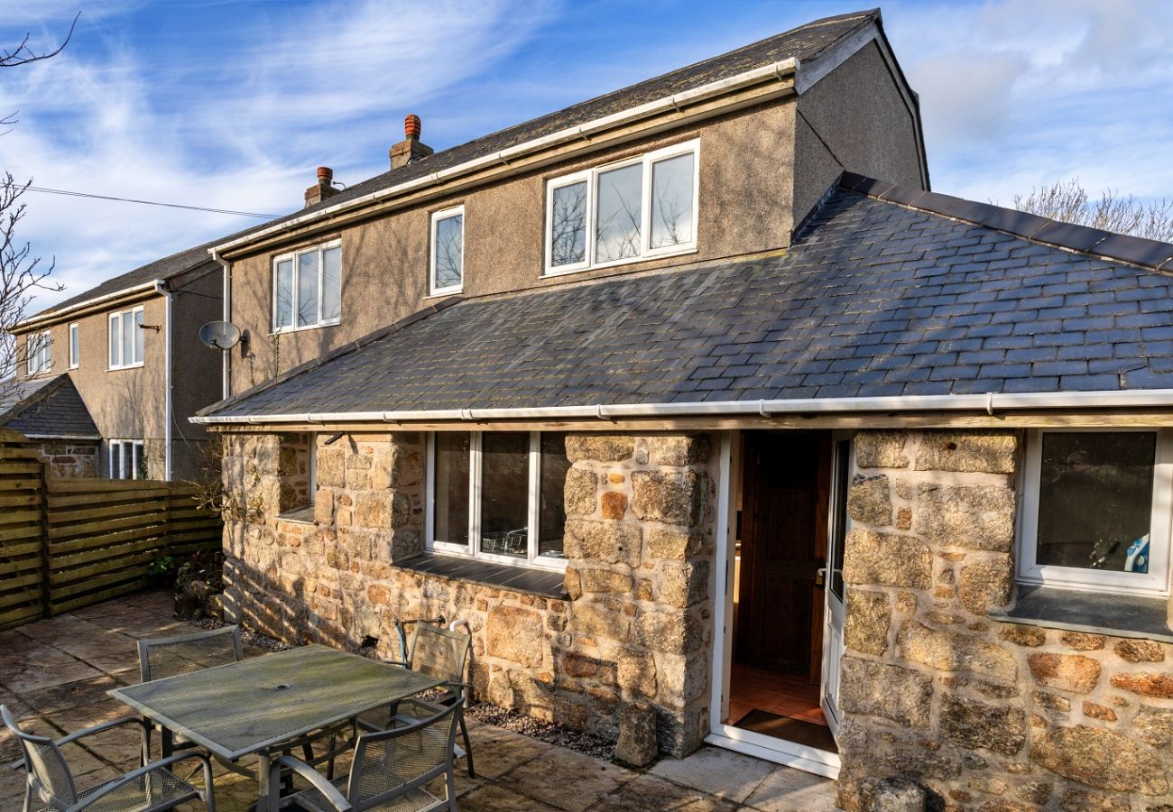 House in Sennen - No.1 Gladys' Orchard