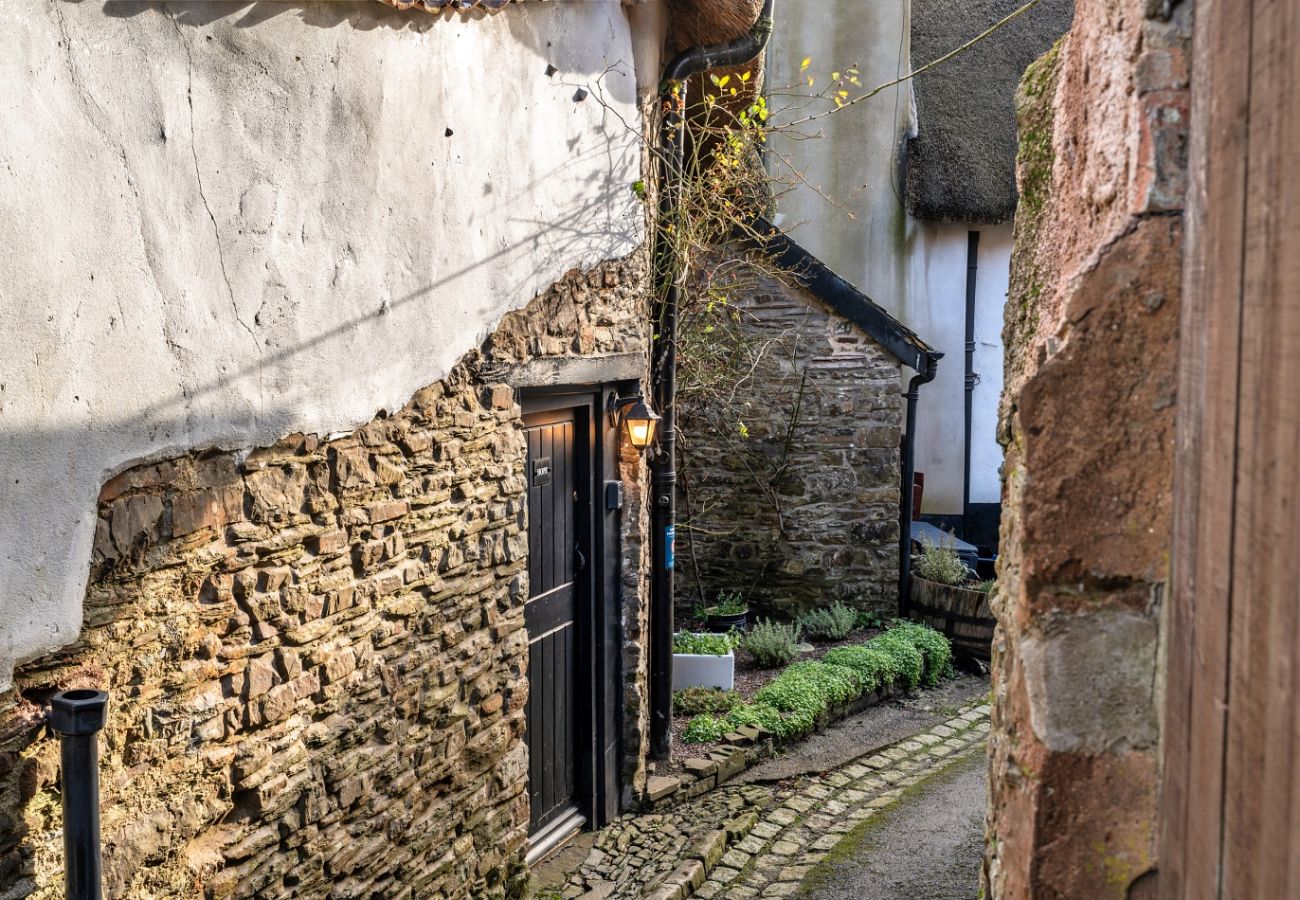 Cottage in Chittlehampton - Hope Thatch