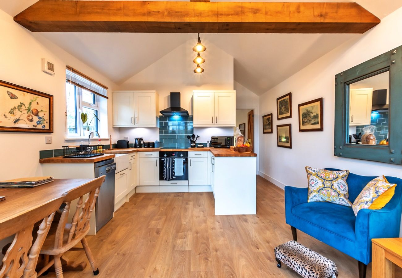 Chalet in Droxford - South Downs Lodge