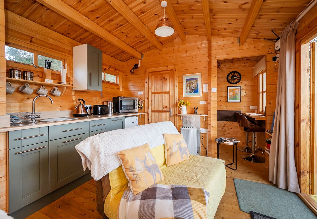 Chalet in Surlingham - Pottles Retreat